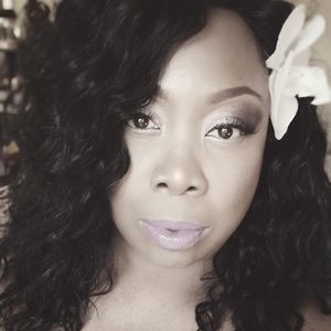 Meet your Posher, Veneesa